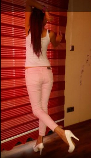 Yenimahalle Escort | Bugün Yenimahalle'da Kim Var?